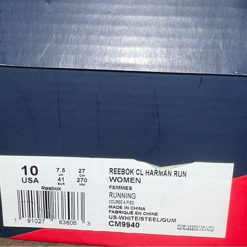 Women’s Reebok shoes - Picture 5 of 6